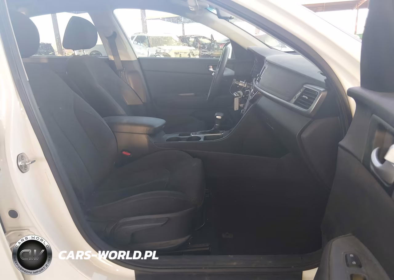 2016 Kia Optima Lx VIN:5XXGT4L3XGG047547 - 5