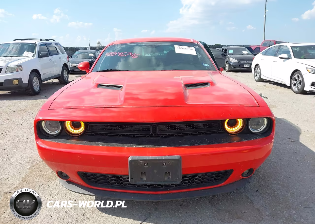2019 Dodge Challenger Sxt VIN:2C3CDZAG3KH530175 - 13