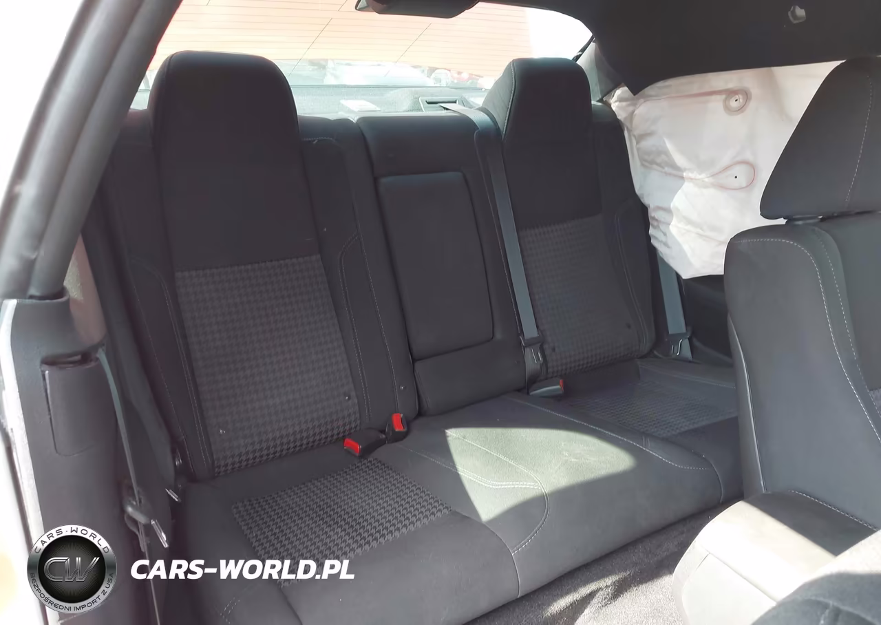 2019 Dodge Challenger Sxt VIN:2C3CDZAG3KH530175 - 8