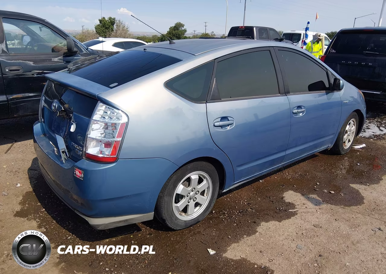 2007 Toyota Prius VIN:JTDKB20U577685566 - 4
