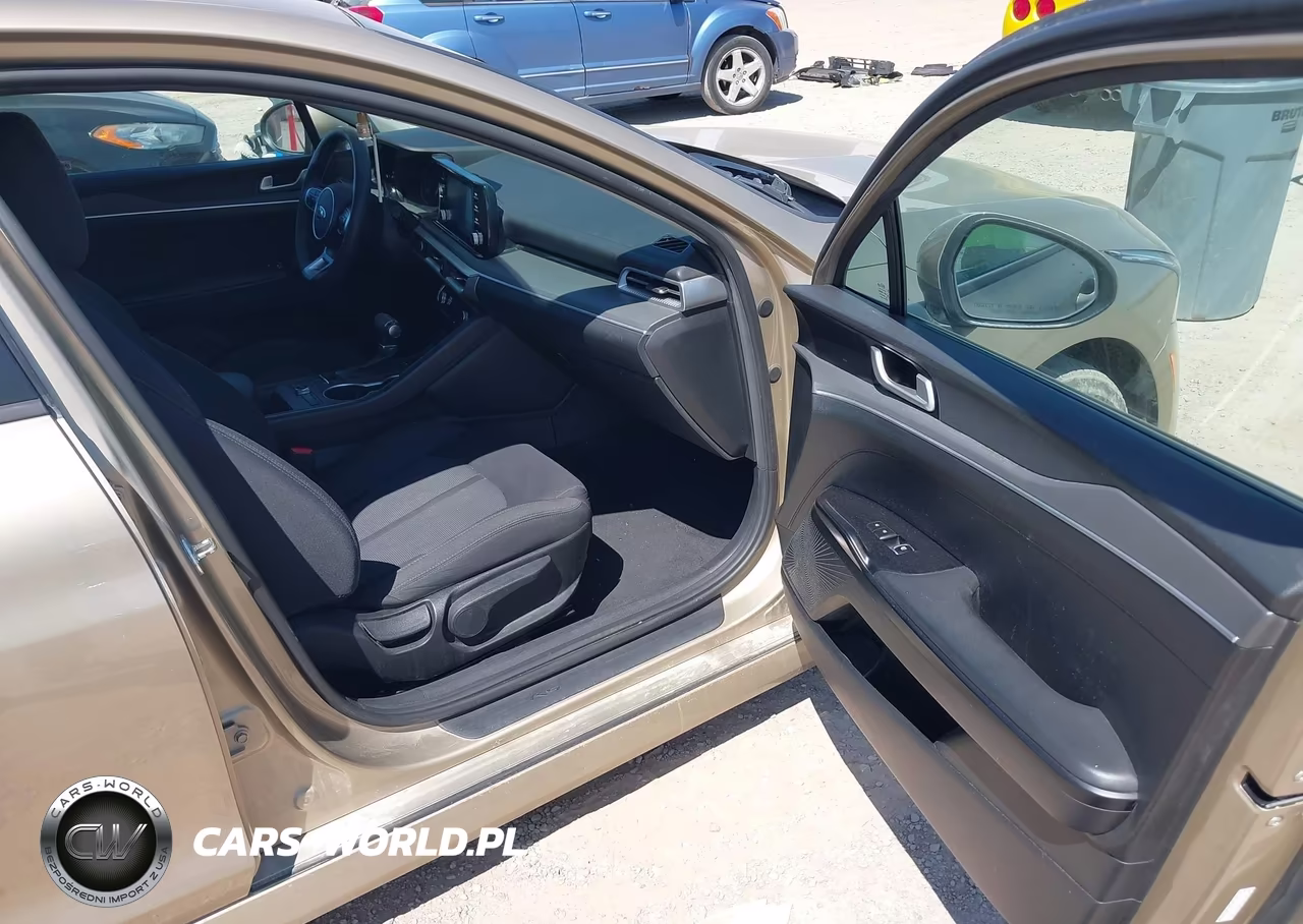 2021 Kia K5 Lxs VIN:5XXG14J27MG076838 - 5