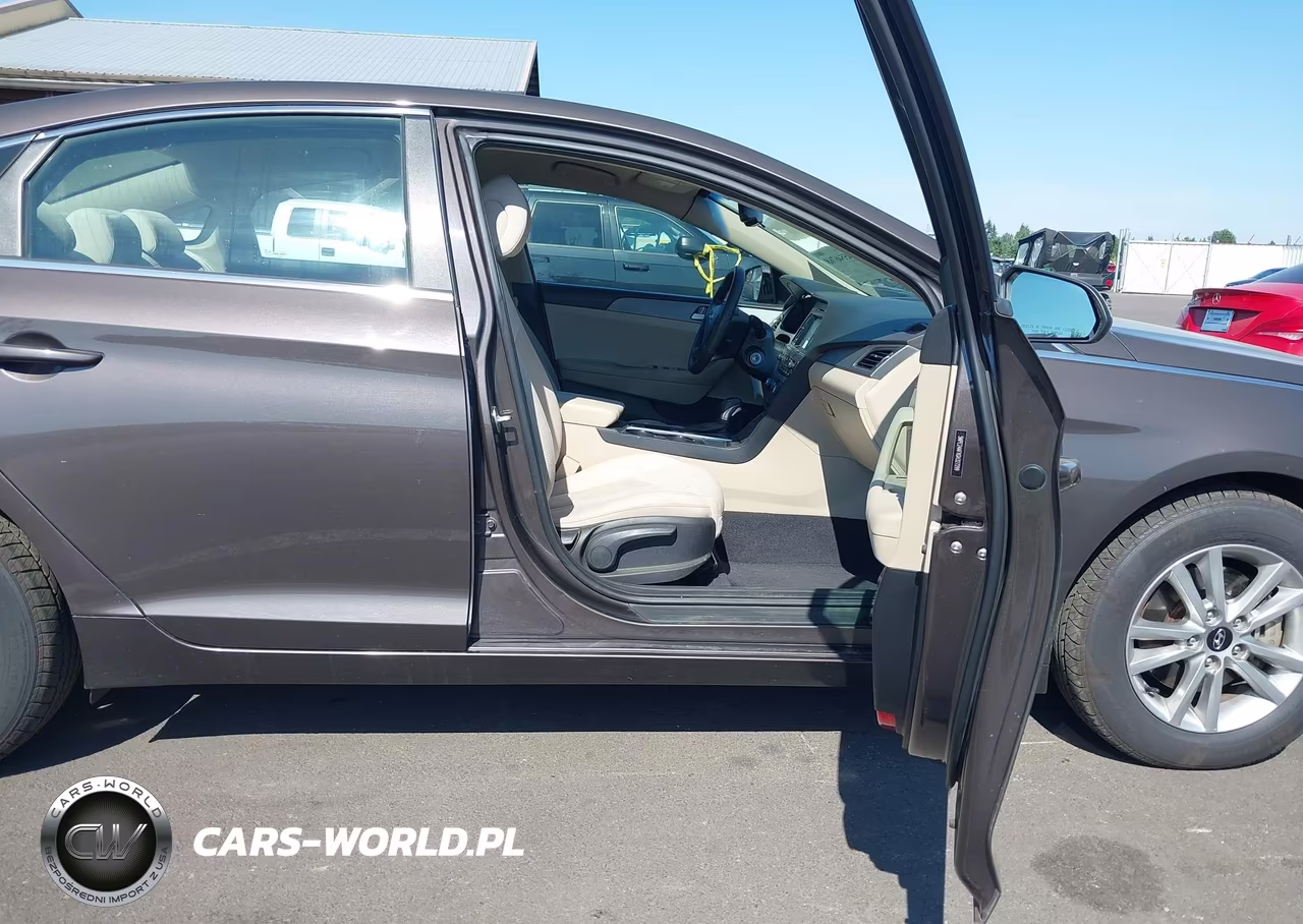 2016 Hyundai Sonata Se VIN:5NPE24AFXGH327299 - 5