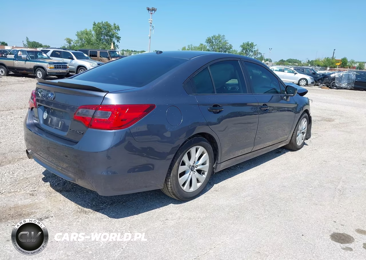 2015 Subaru Legacy 2.5I Premium VIN:4S3BNBC66F3030374 - 4