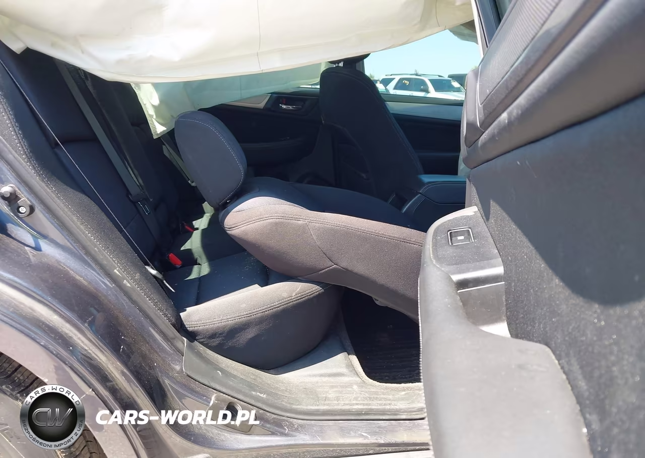 2015 Subaru Legacy 2.5I Premium VIN:4S3BNBC66F3030374 - 8