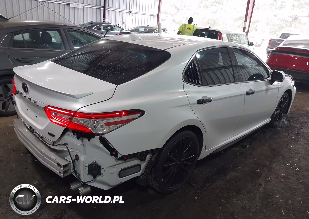 2020 Toyota Camry Xse VIN:4T1K61AK6LU951146 - 4