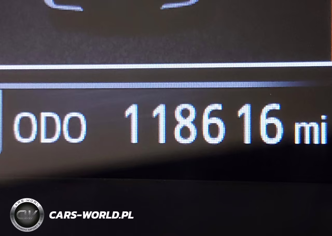 2018 Toyota Tacoma Trd Sport VIN:3TMAZ5CN8JM077244 - 16