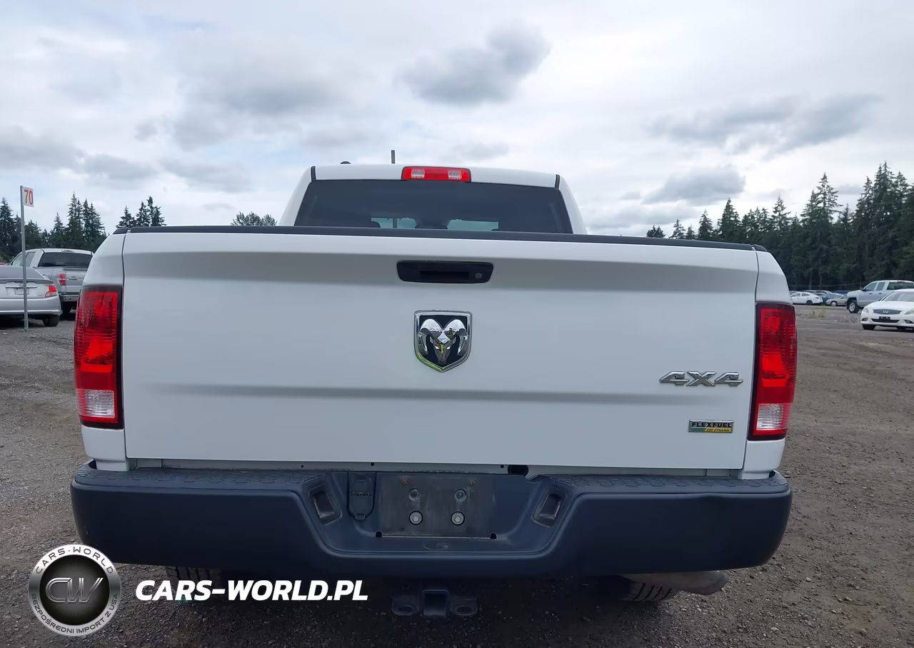 2016 Ram 1500 Tradesman VIN:1C6RR7FG7GS396136 - 16