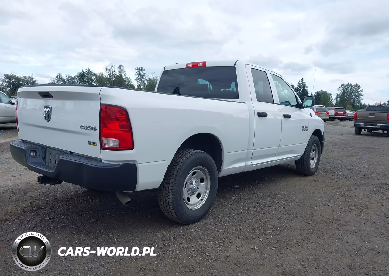 2016 Ram 1500 Tradesman VIN:1C6RR7FG7GS396136 - 4