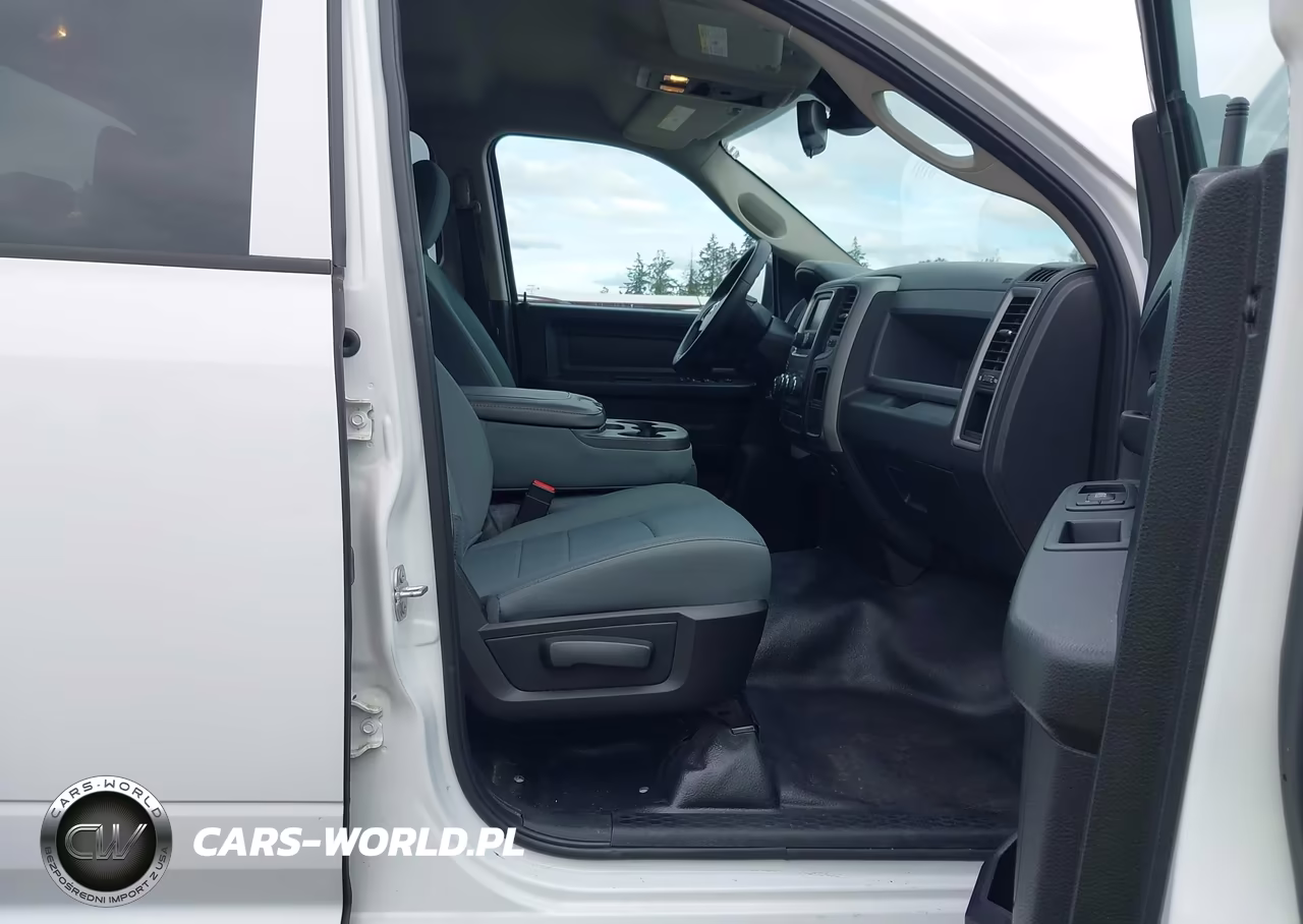2016 Ram 1500 Tradesman VIN:1C6RR7FG7GS396136 - 5