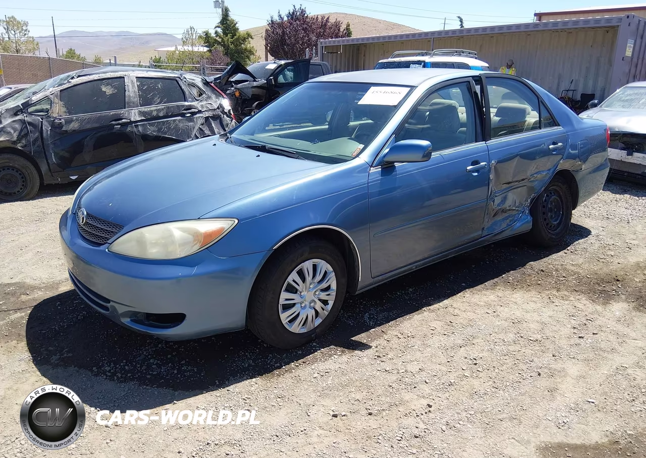 2004 Toyota Camry Le VIN:JTDBE32K640260337 - 2