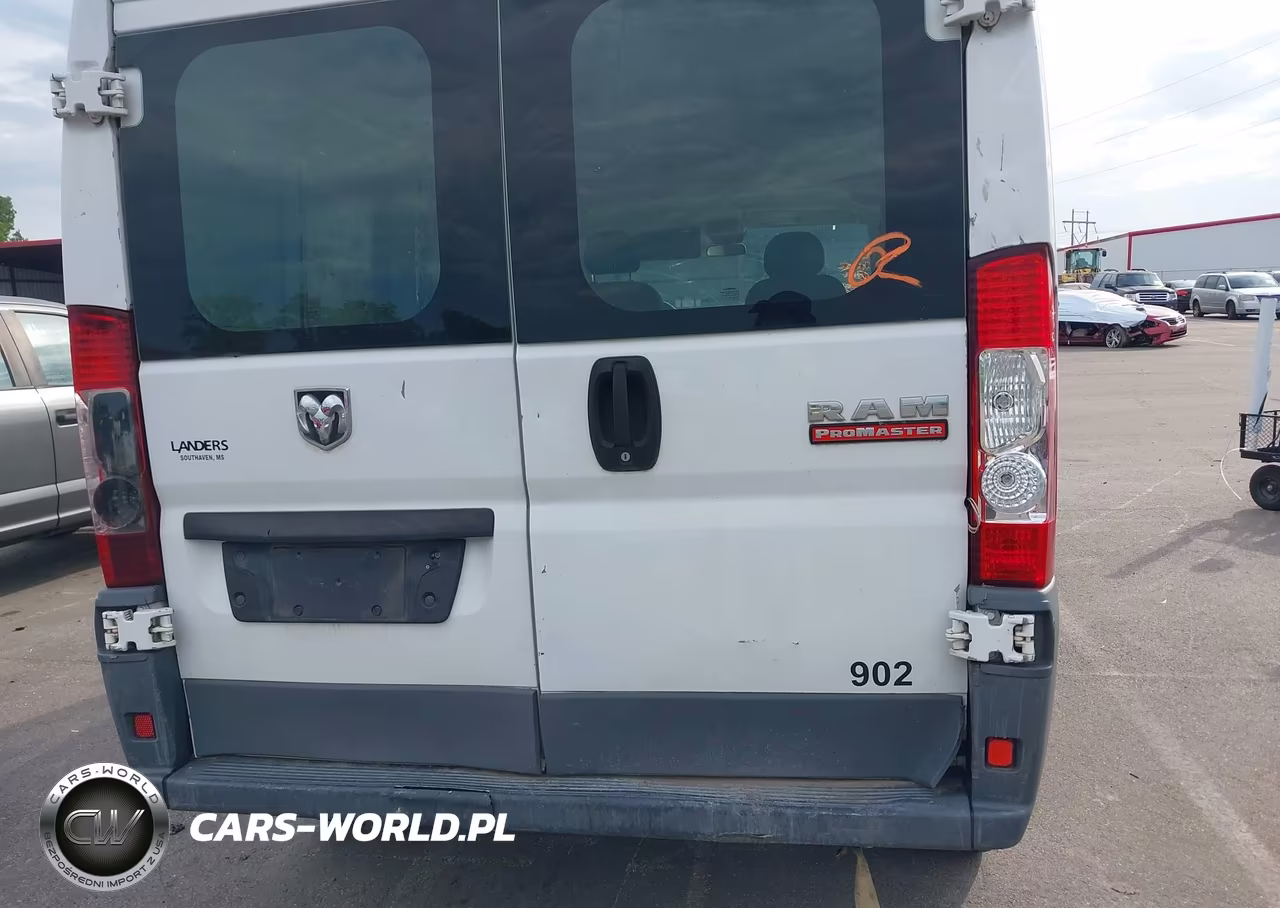 2015 Ram Promaster 2500 High Roof VIN:3C6TRVCG5FE504902 - 18