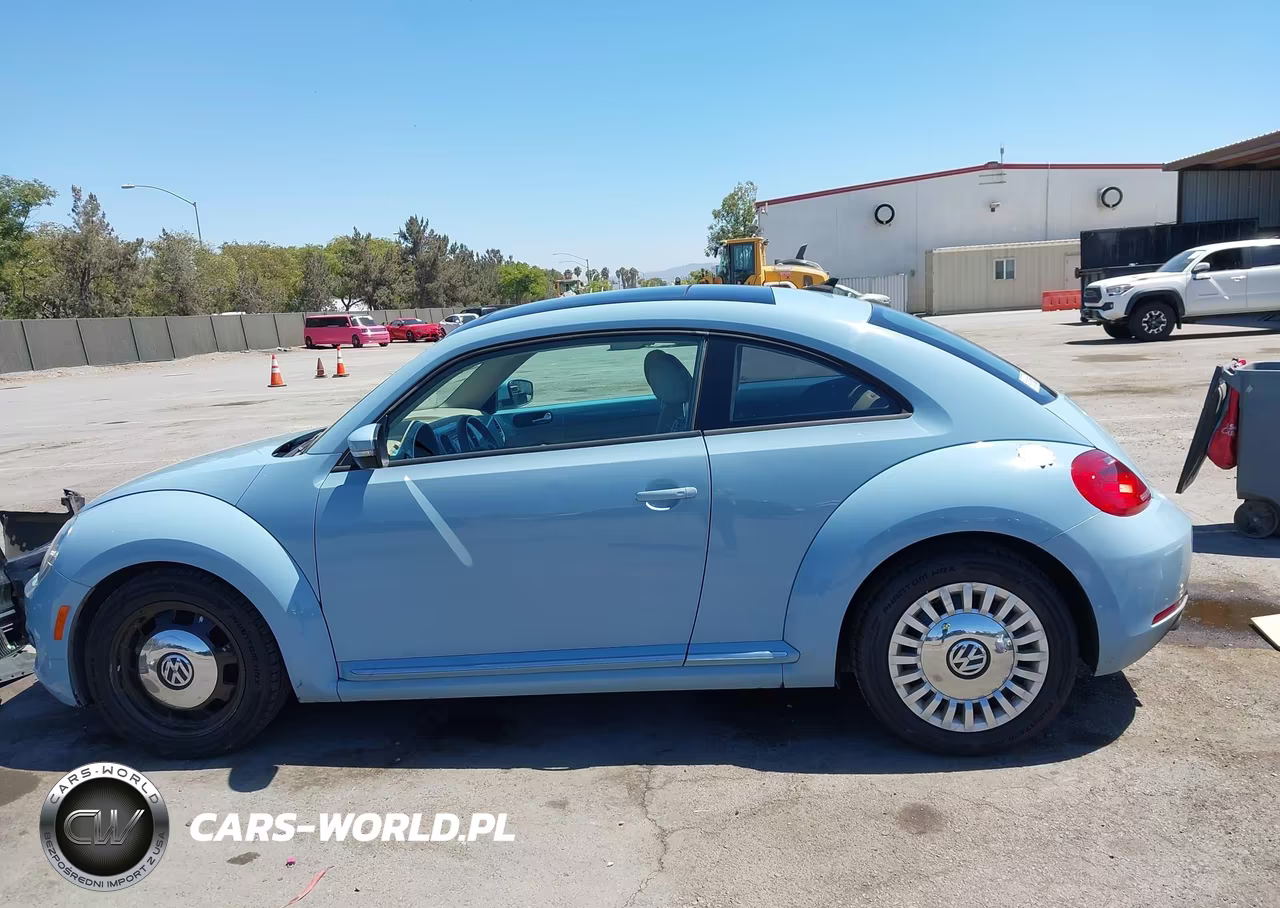 2015 Volkswagen Beetle 1.8T VIN:3VWJ17AT7FM601234 - 14