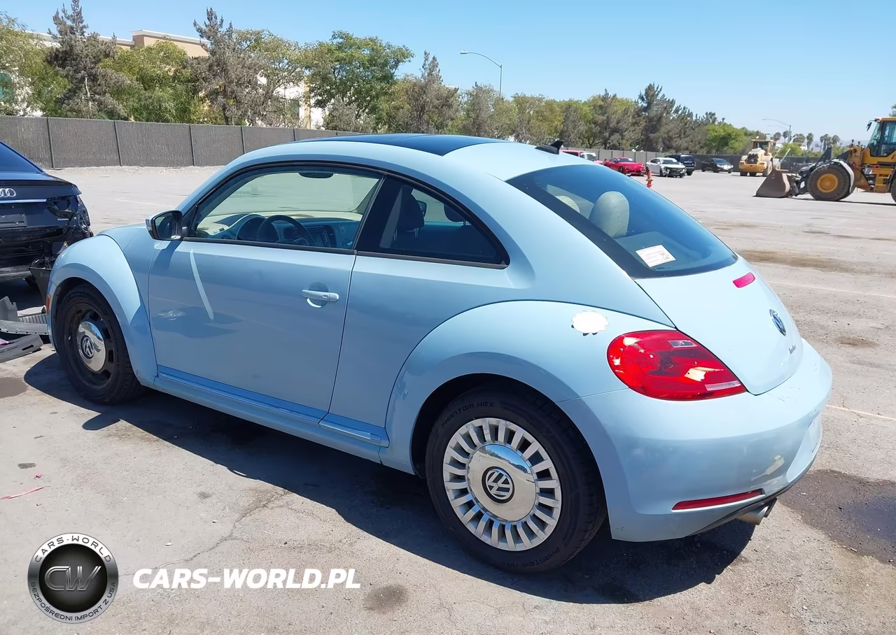 2015 Volkswagen Beetle 1.8T VIN:3VWJ17AT7FM601234 - 3