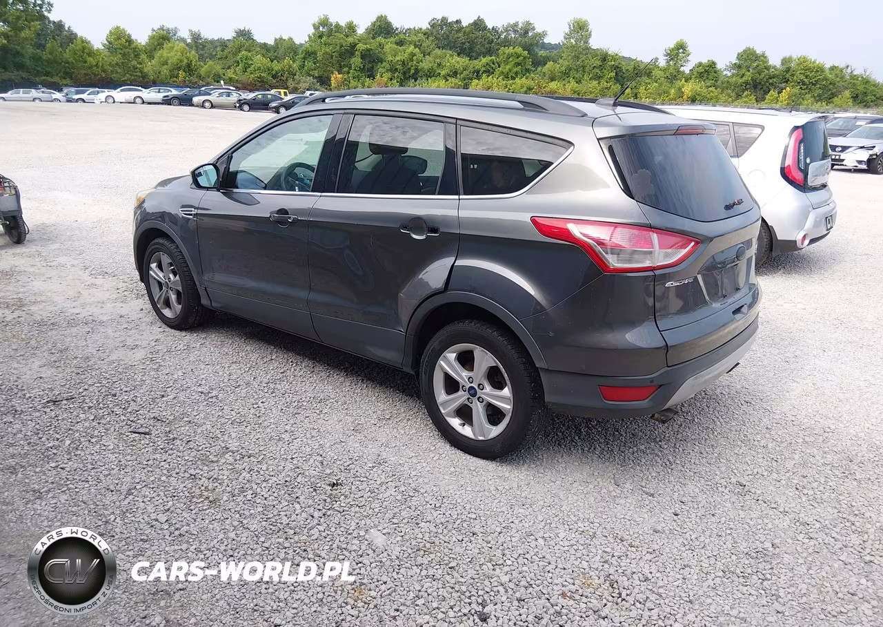 2015 Ford Escape Se VIN:1FMCU0GX8FUA63042 - 3
