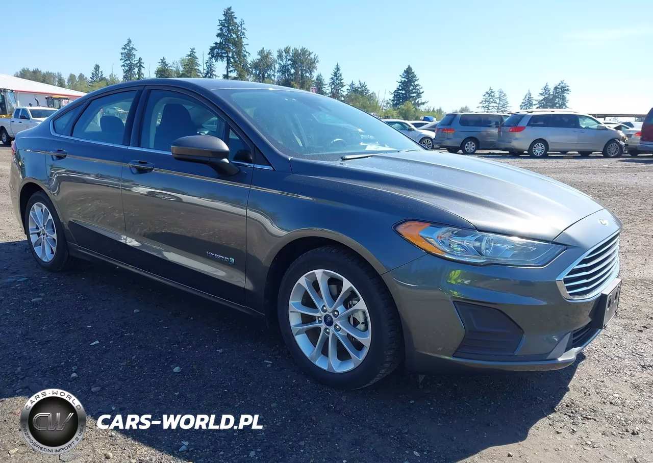2019 Ford Fusion Hybrid Se – zdjęcie 1 z 16