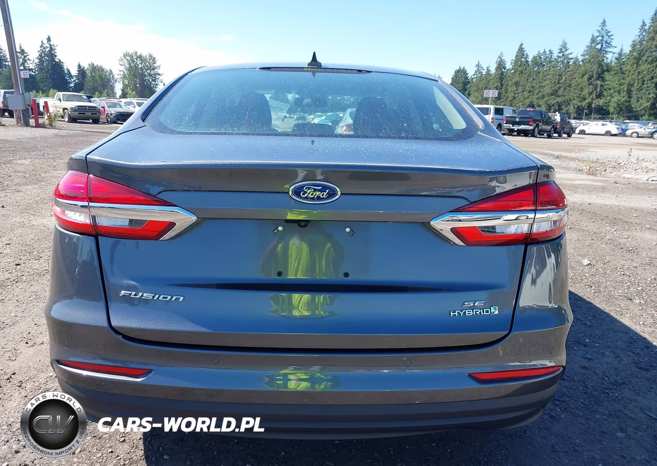 2019 Ford Fusion Hybrid Se VIN:3FA6P0LU4KR258244 - 16