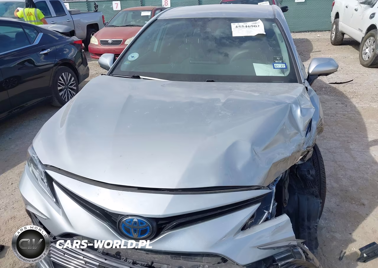 2021 Toyota Camry Le Hybrid VIN:4T1C31AK1MU547699 - 12