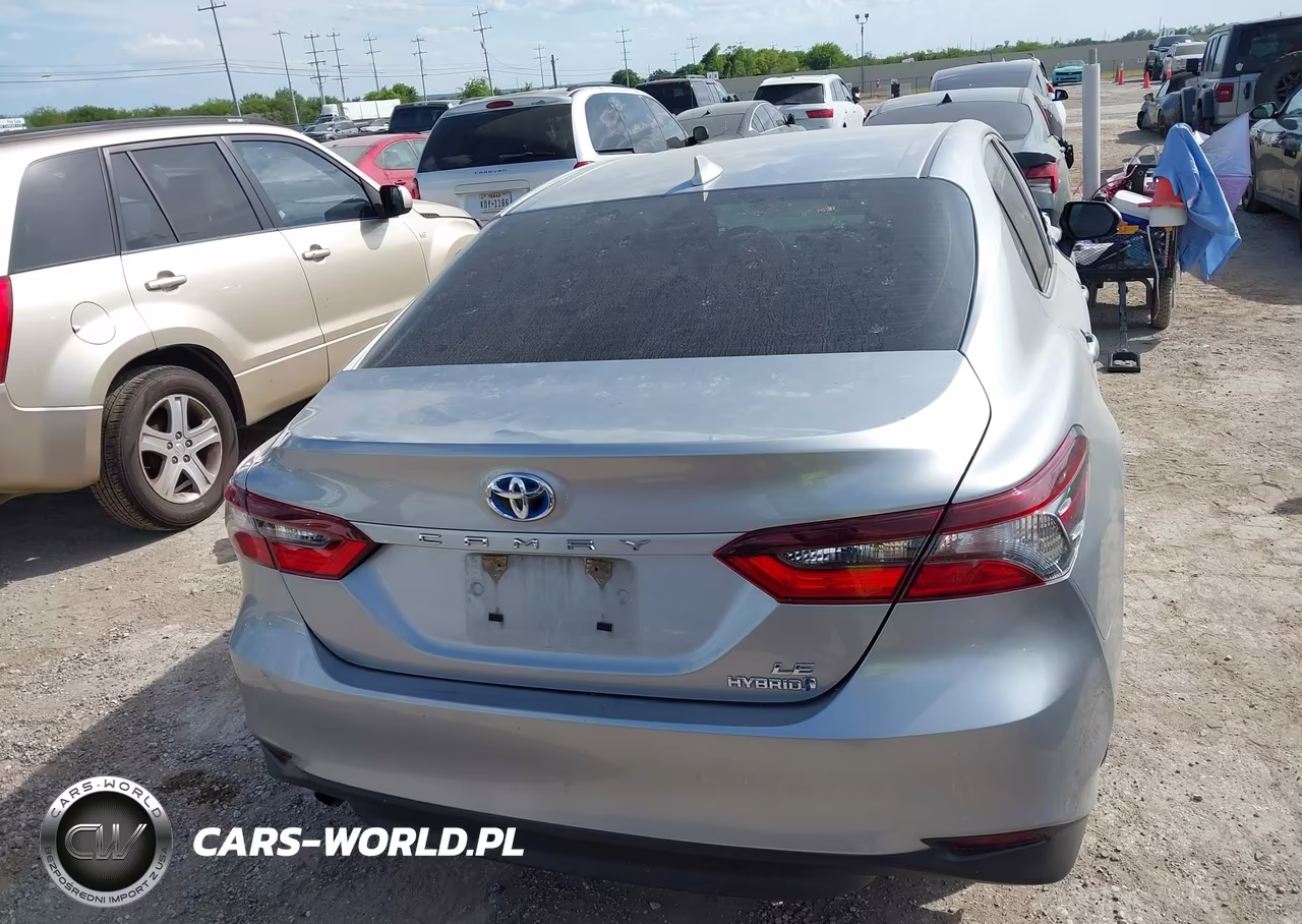 2021 Toyota Camry Le Hybrid VIN:4T1C31AK1MU547699 - 16