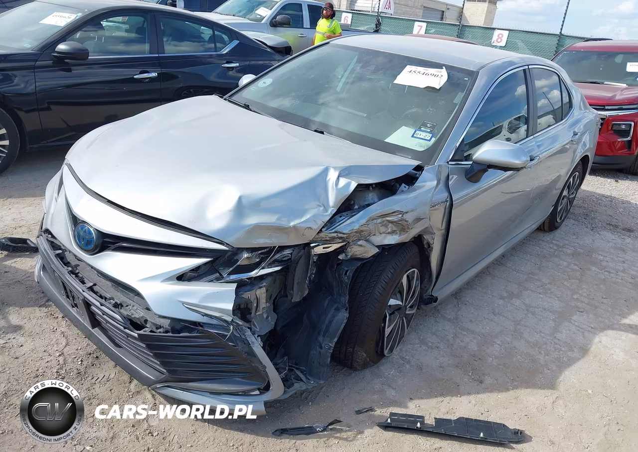 2021 Toyota Camry Le Hybrid VIN:4T1C31AK1MU547699 - 2