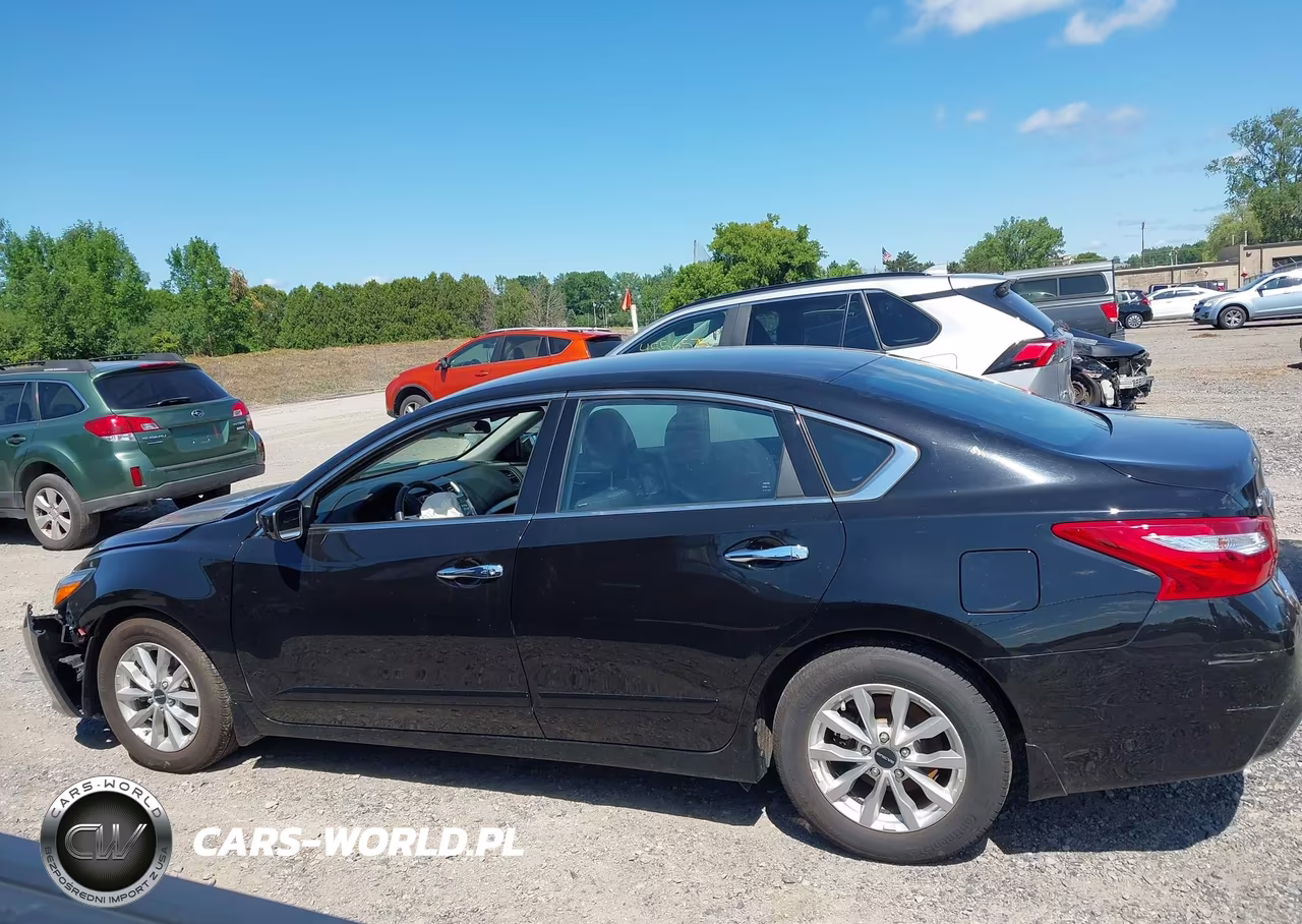 2017 Nissan Altima 2.5 S VIN:1N4AL3AP9HC211237 - 15