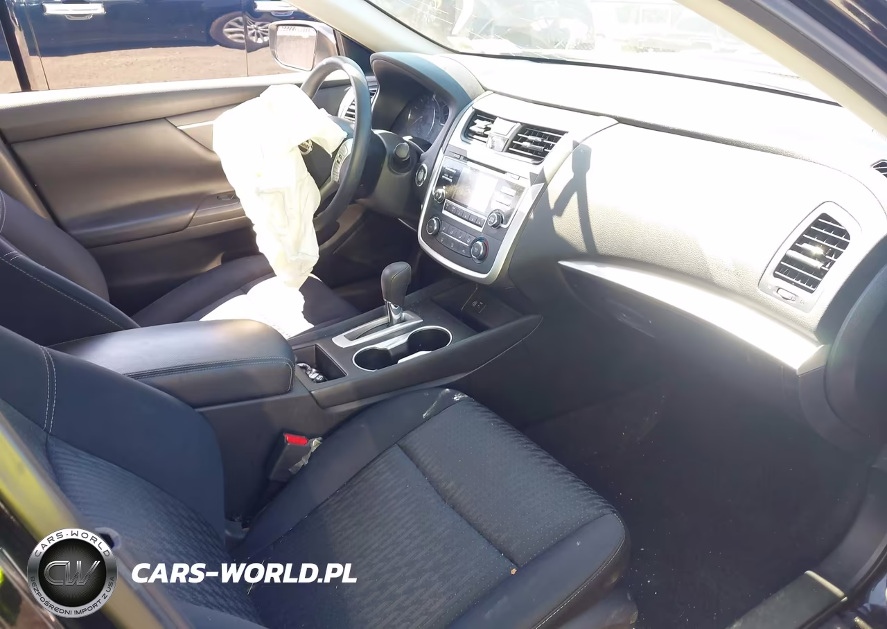2017 Nissan Altima 2.5 S VIN:1N4AL3AP9HC211237 - 5