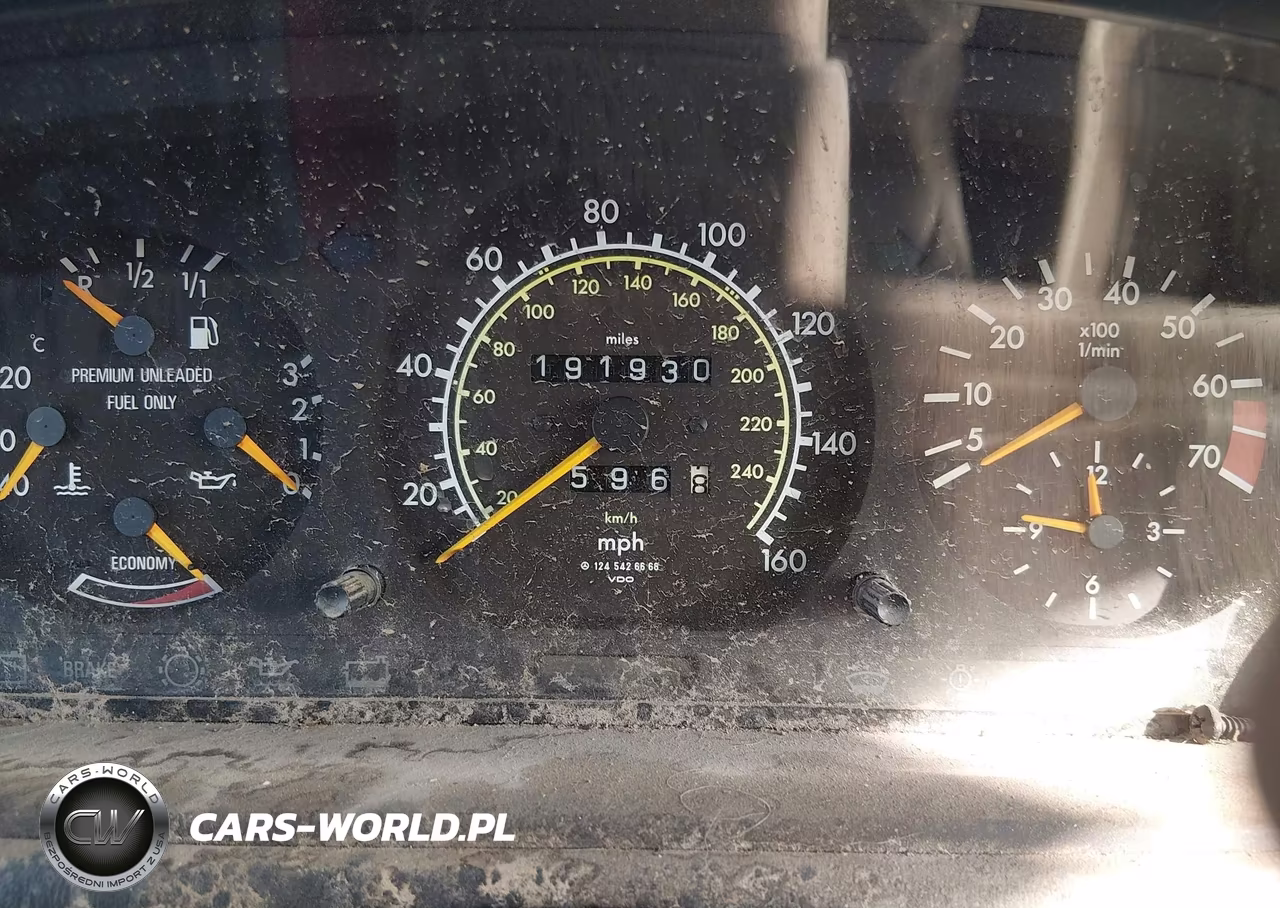 1990 Mercedes-Benz 300 E VIN:WDBEA30D5LB259176 - 7