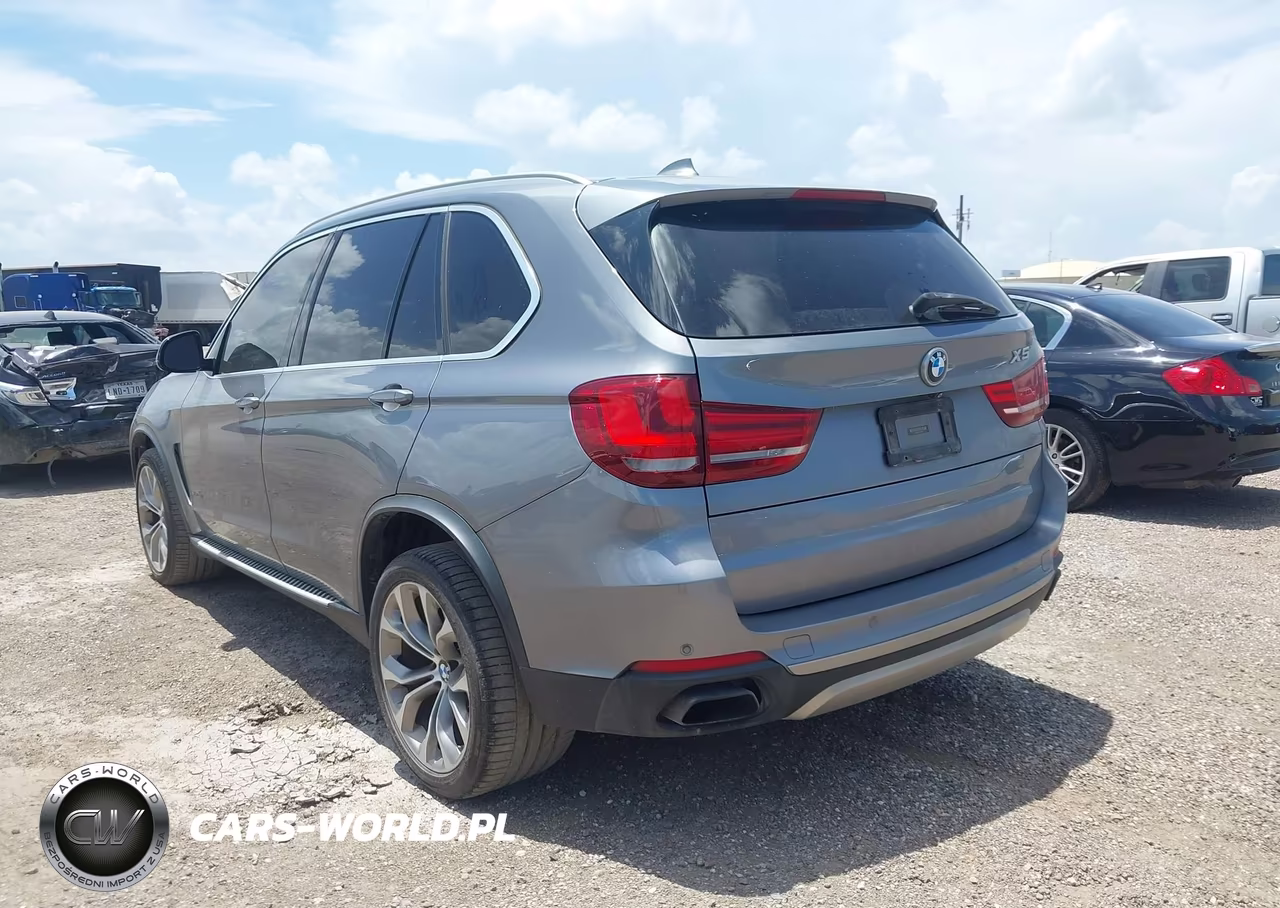 2015 BMW X5 xDrive50I VIN:5UXKR6C53F0J77111 - 3