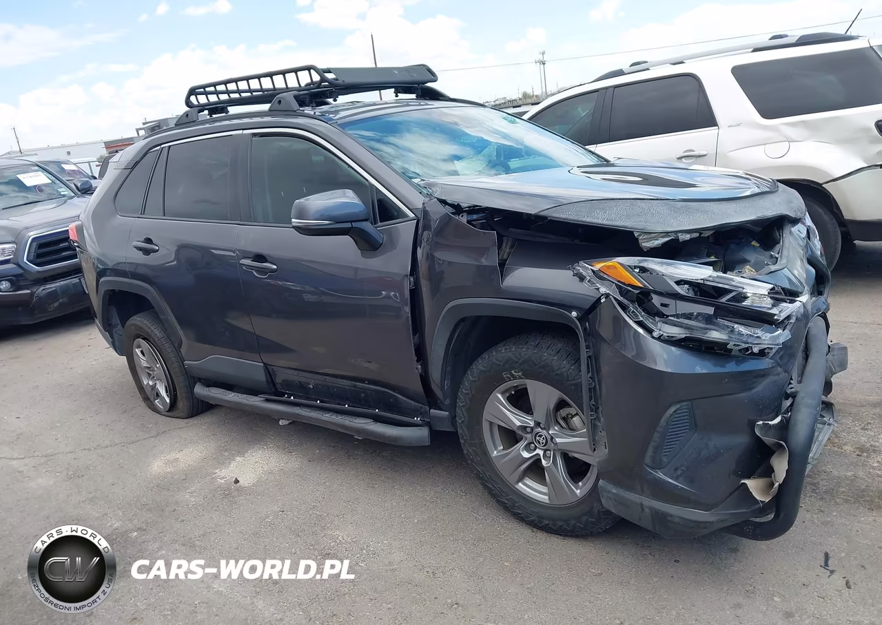2022 Toyota Rav4 Xle VIN:2T3W1RFV3NW212666 - 13