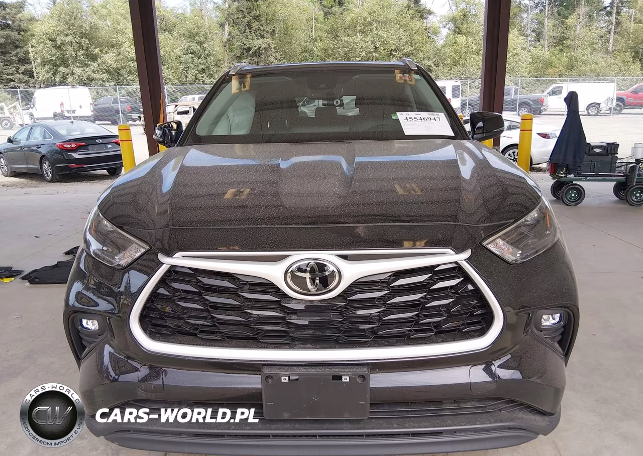 2025 Toyota Highlander Hybrid Xle VIN:5TDKBRCH2SS666611 - 13