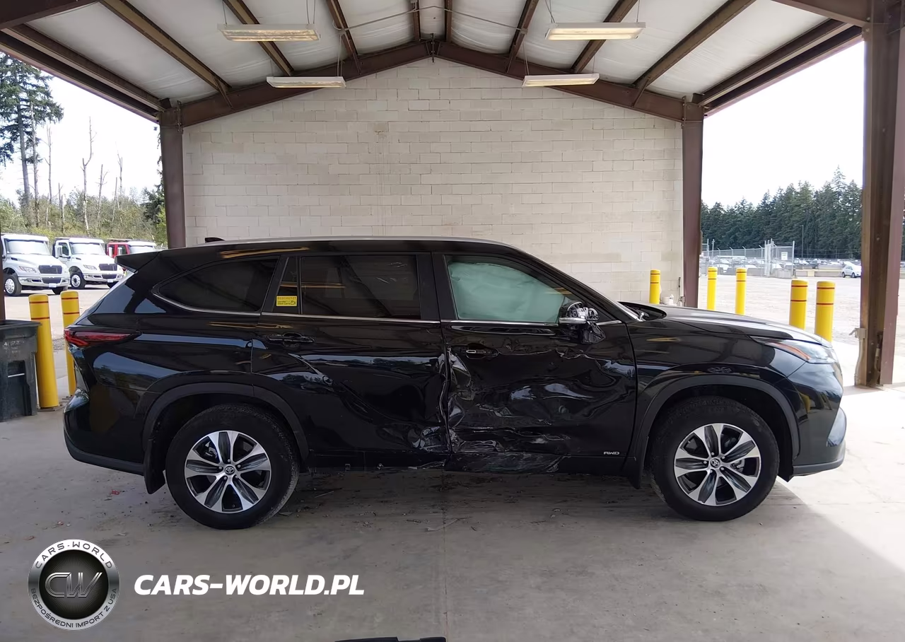 2025 Toyota Highlander Hybrid Xle VIN:5TDKBRCH2SS666611 - 14