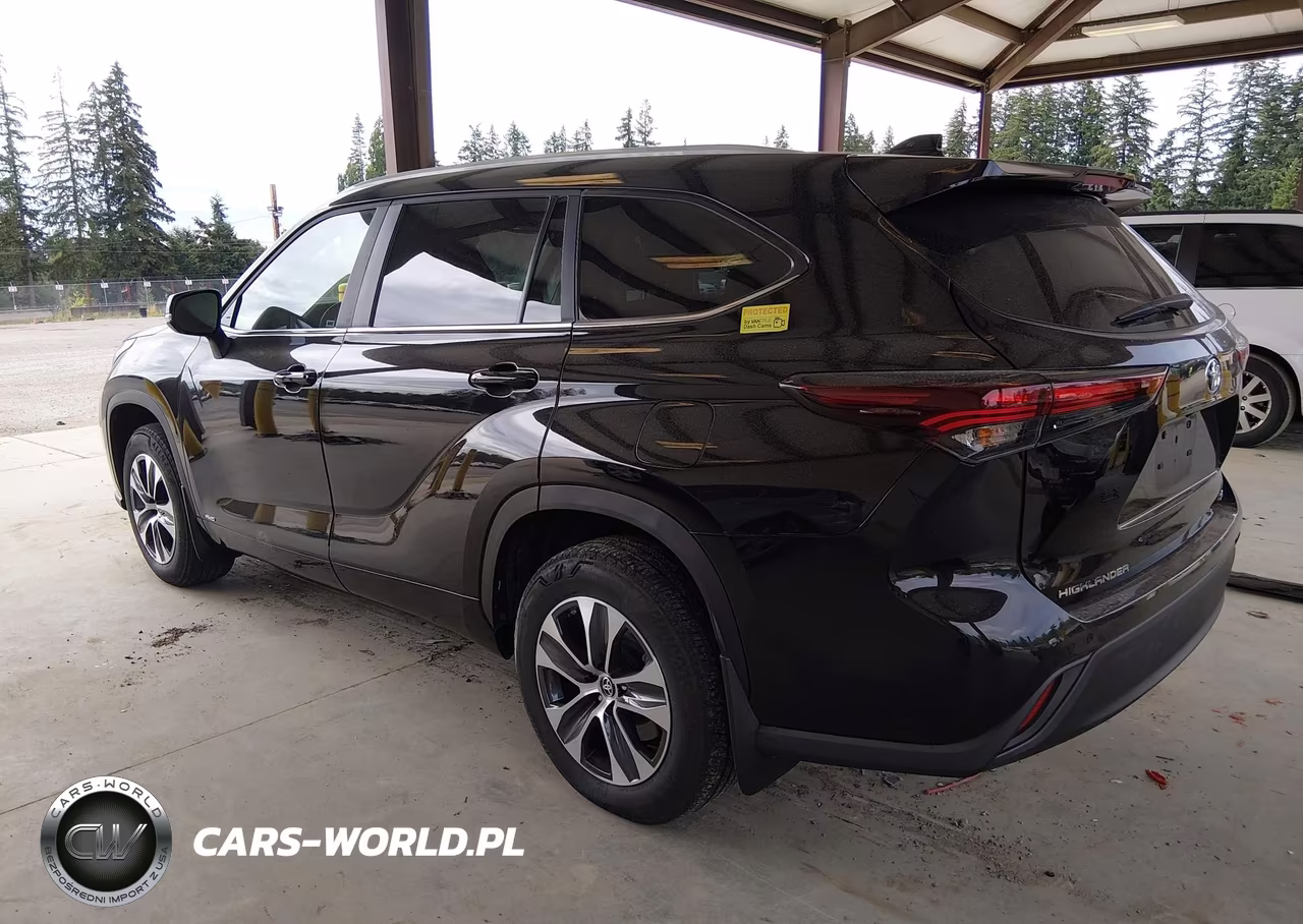 2025 Toyota Highlander Hybrid Xle VIN:5TDKBRCH2SS666611 - 3