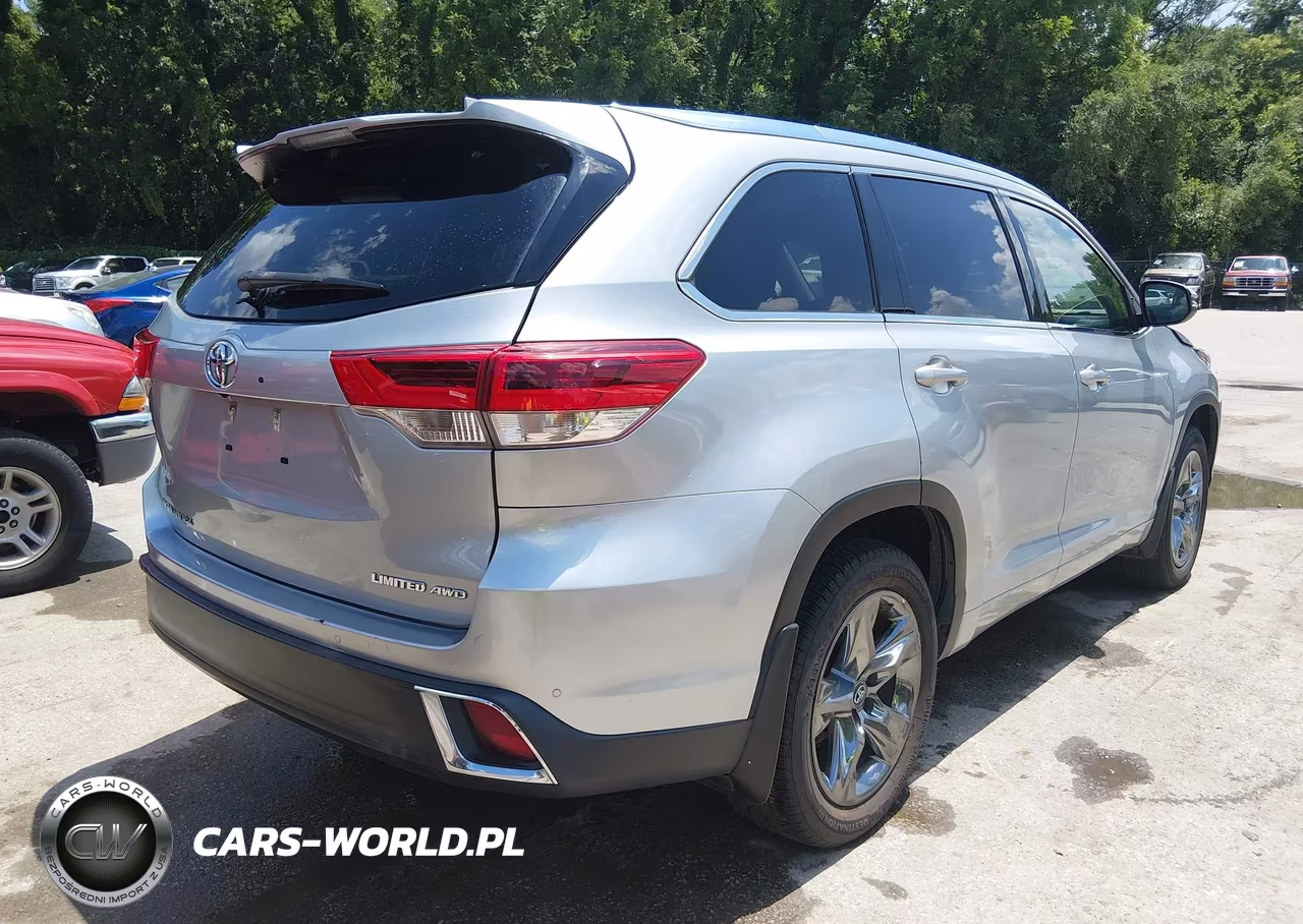 2017 Toyota Highlander Limited Platinum VIN:5TDDZRFHXHS389134 - 4