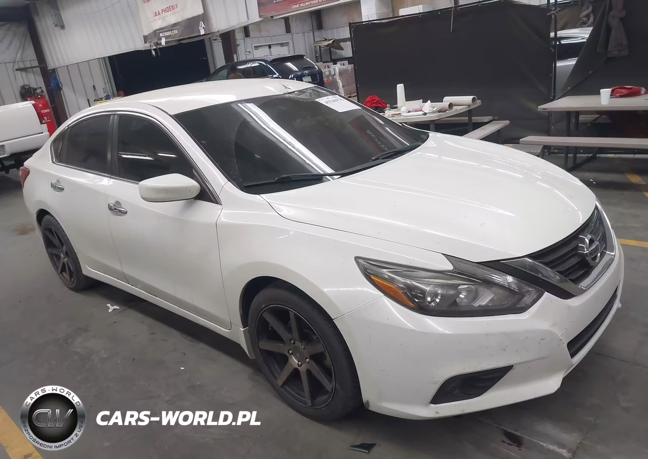 2016 Nissan Altima 2.5 Sr – zdjęcie 1 z 16
