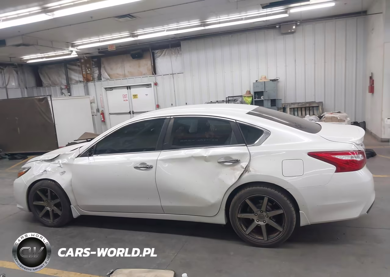 2016 Nissan Altima 2.5 Sr VIN:1N4AL3AP1GC208329 - 14
