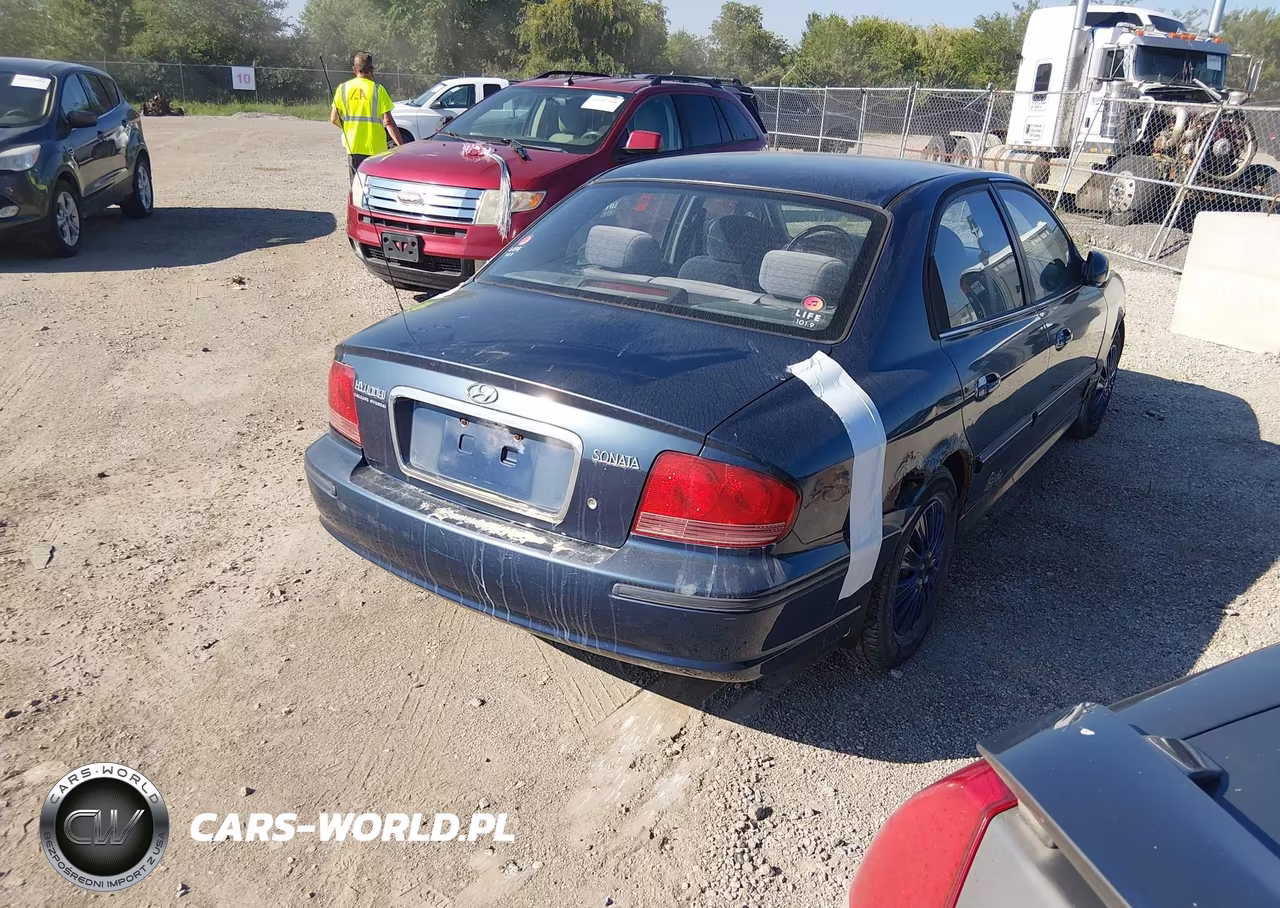 2003 Hyundai Sonata Base W-2.7L V6 VIN:KMHWF25H73A896732 - 4