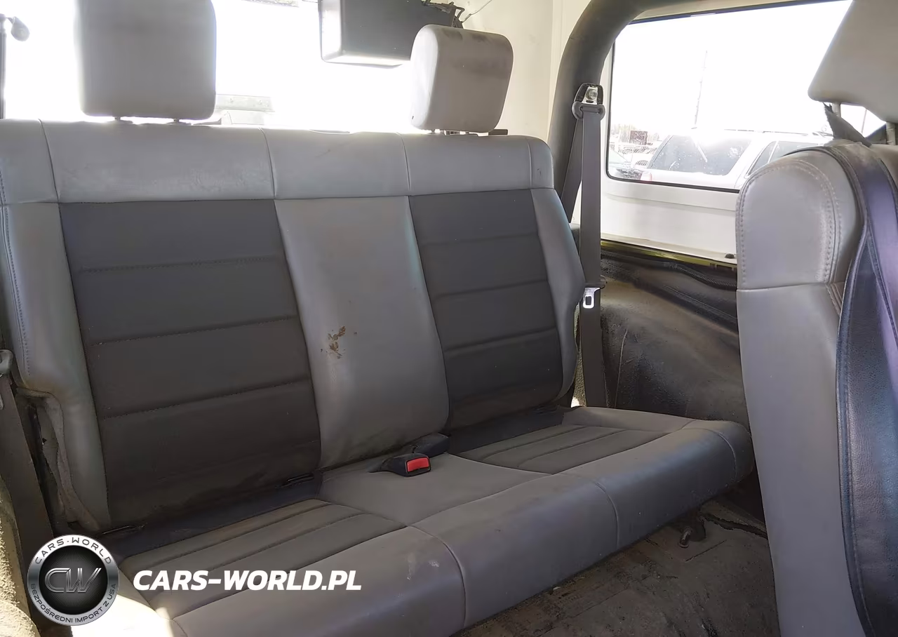 2008 Jeep Wrangler X VIN:1J4FA24168L602637 - 8