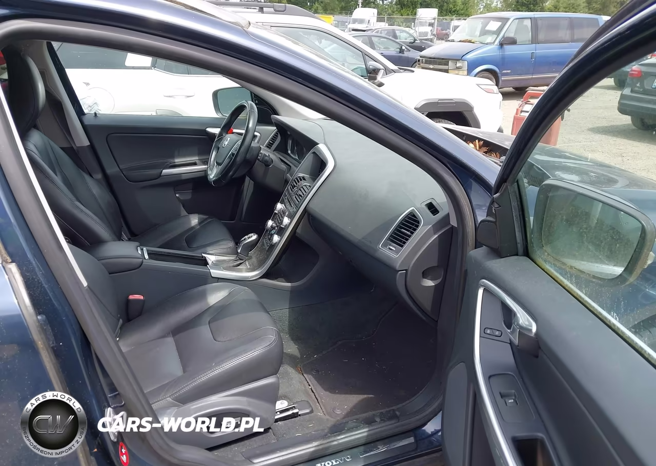 2015 Volvo Xc60 T5-T5 Premier VIN:YV4612RK3F2635778 - 5
