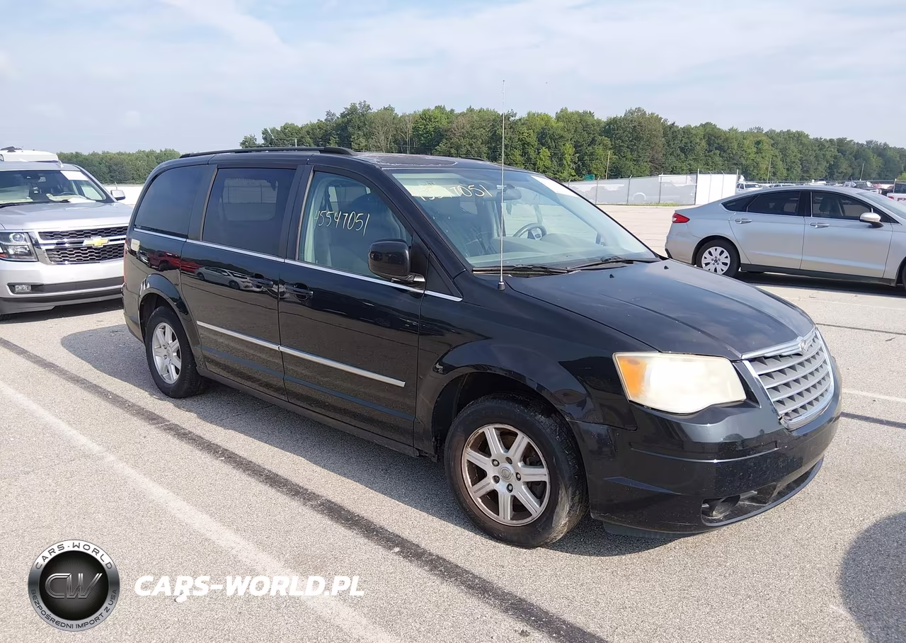 2010 Chrysler Town & Country Touring