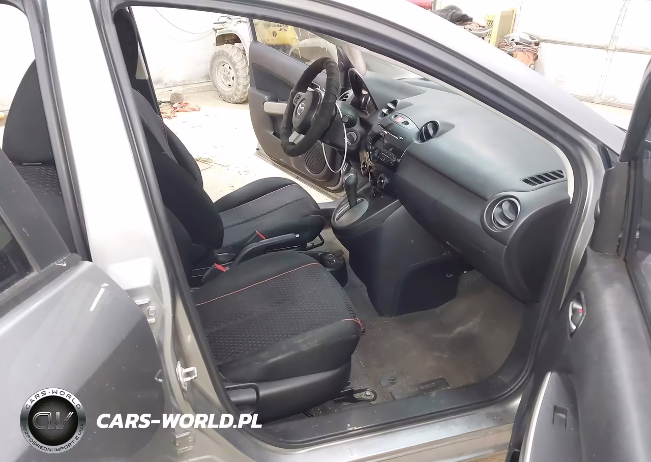 2013 Mazda Mazda2 Touring VIN:JM1DE1LY9D0155968 - 5