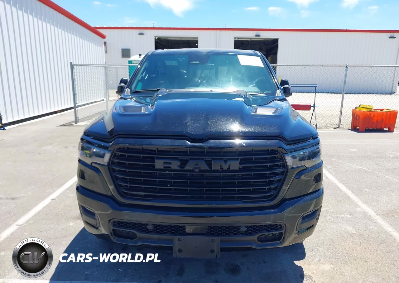 2025 Ram 1500 VIN:1C6SRFJP3SN657837 - 13