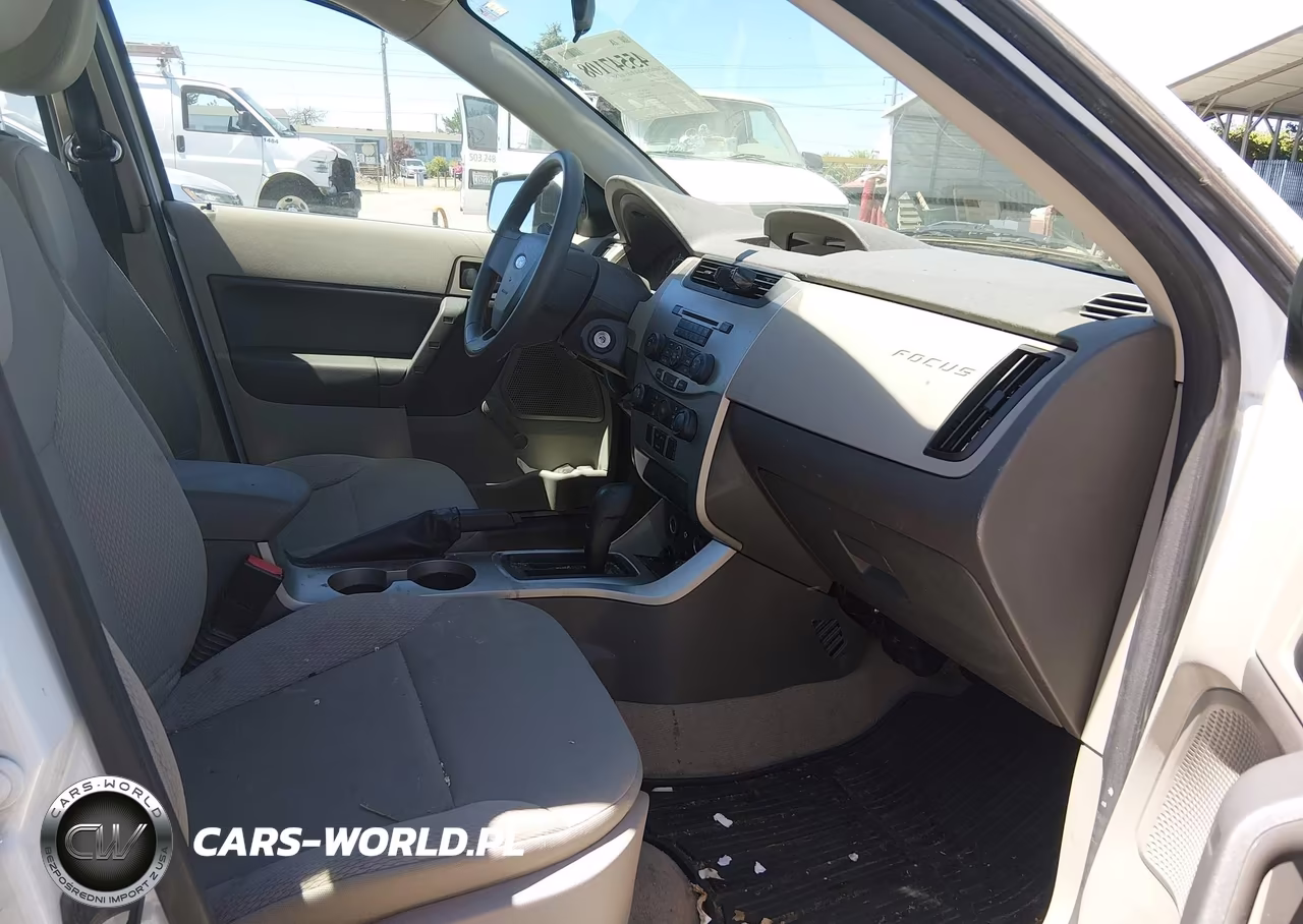 2008 Ford Focus S VIN:1FAHP34N88W131889 - 5