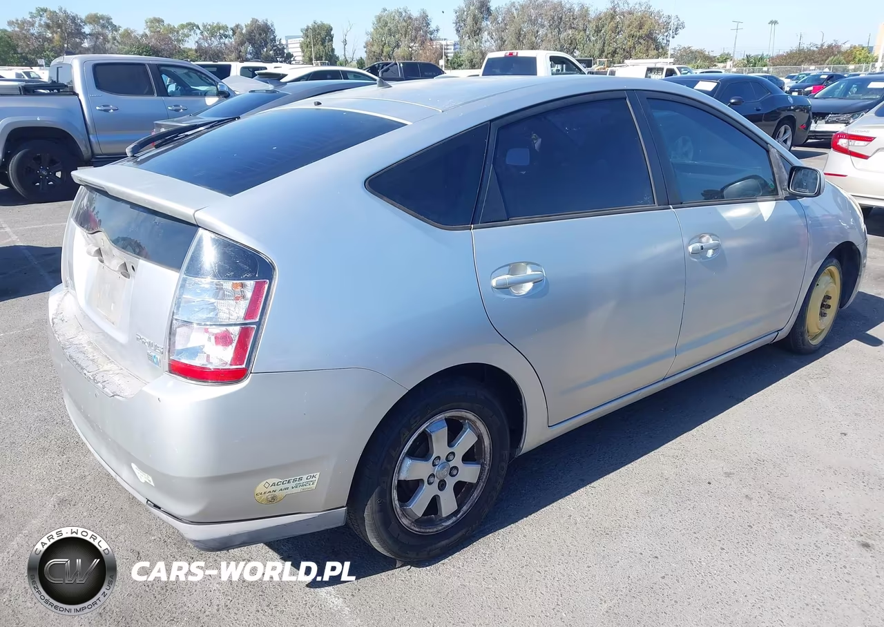 2005 Toyota Prius VIN:JTDKB20U157024789 - 4