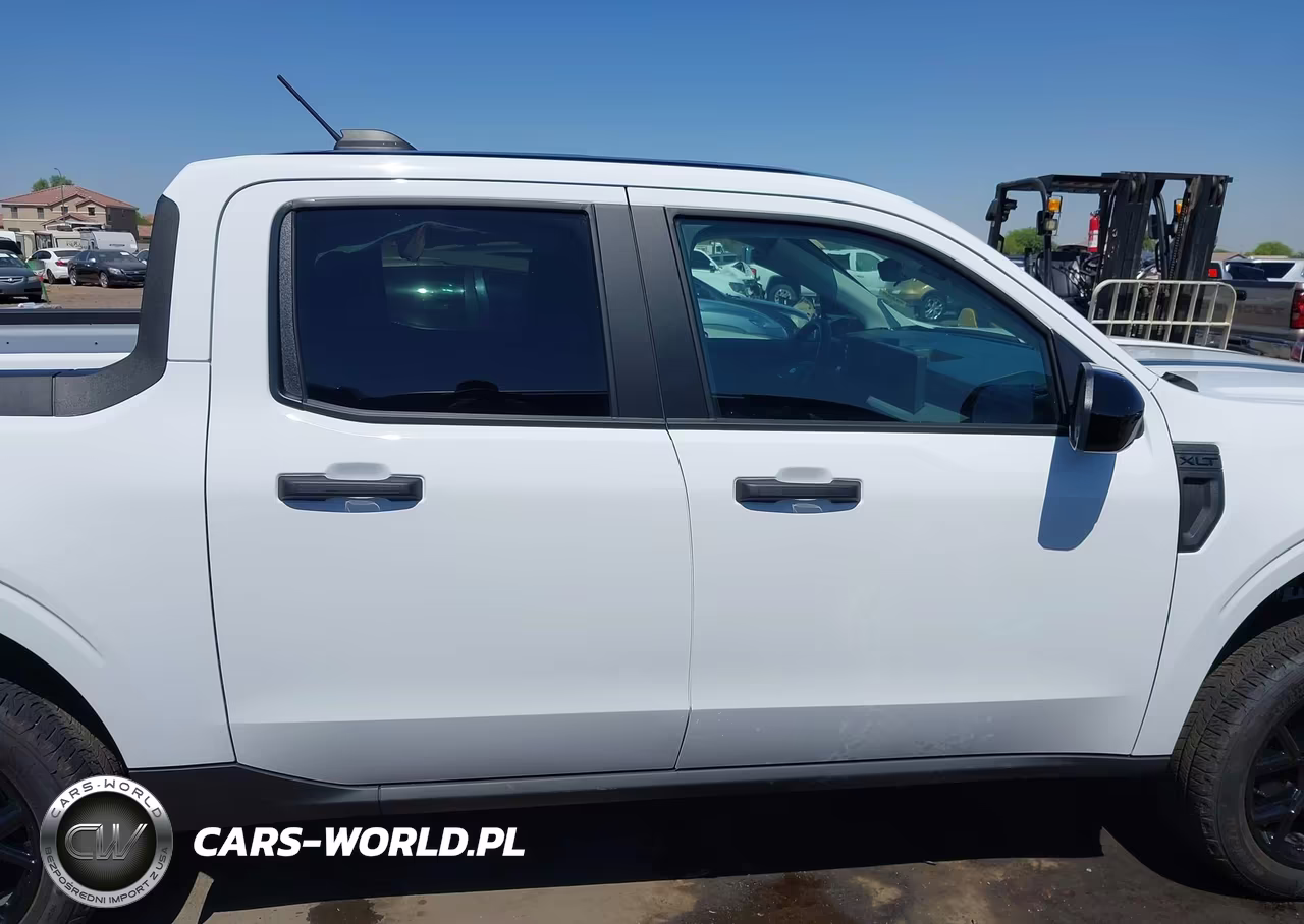 2025 Ford Maverick Xlt VIN:3FTTW8JA7SRB34413 - 13
