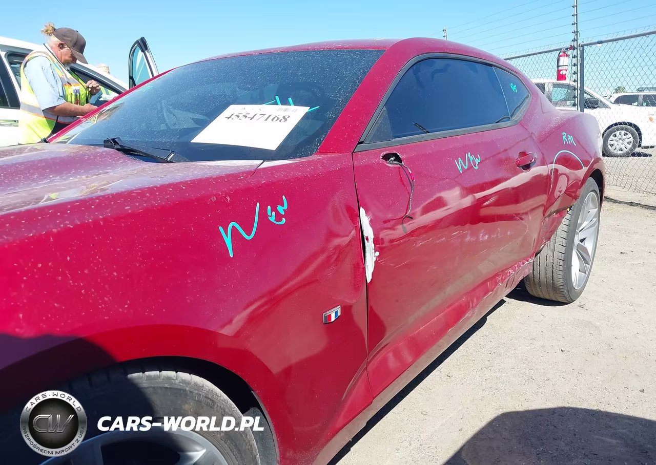 2018 Chevrolet Camaro 1Lt VIN:1G1FB1RX9J0184777 - 18