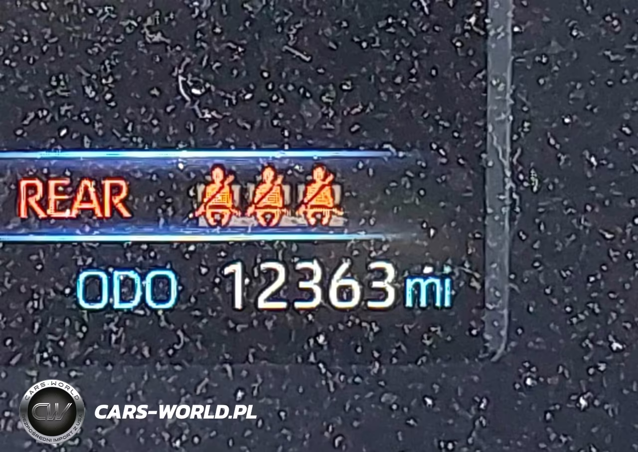 2025 Toyota Tundra Sr5 VIN:5TFLA5DB5SX302848 - 16