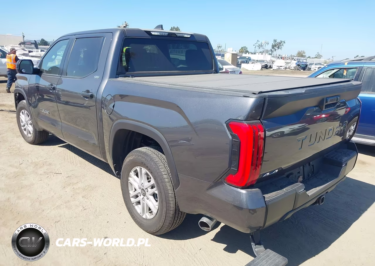 2025 Toyota Tundra Sr5 VIN:5TFLA5DB5SX302848 - 3