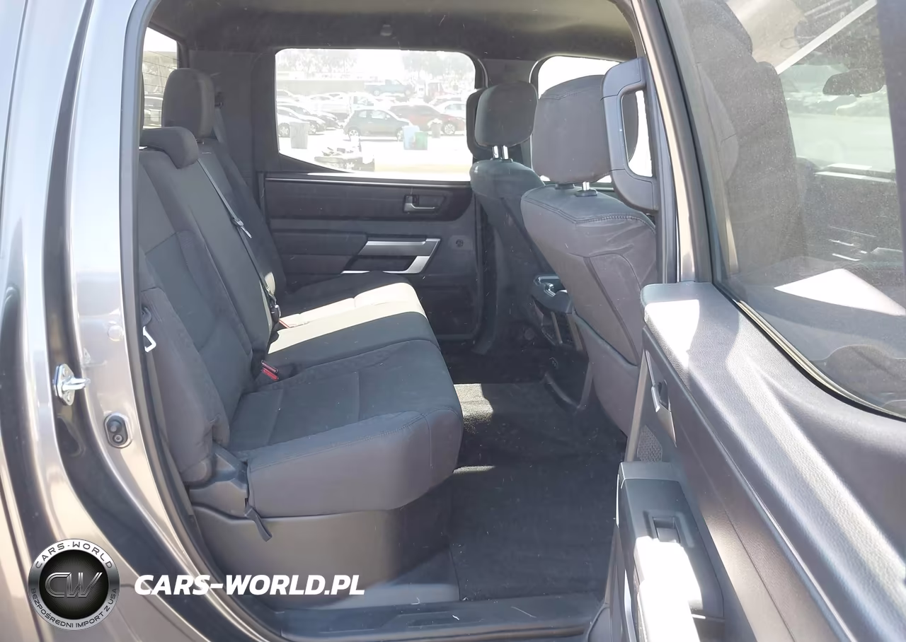 2025 Toyota Tundra Sr5 VIN:5TFLA5DB5SX302848 - 8