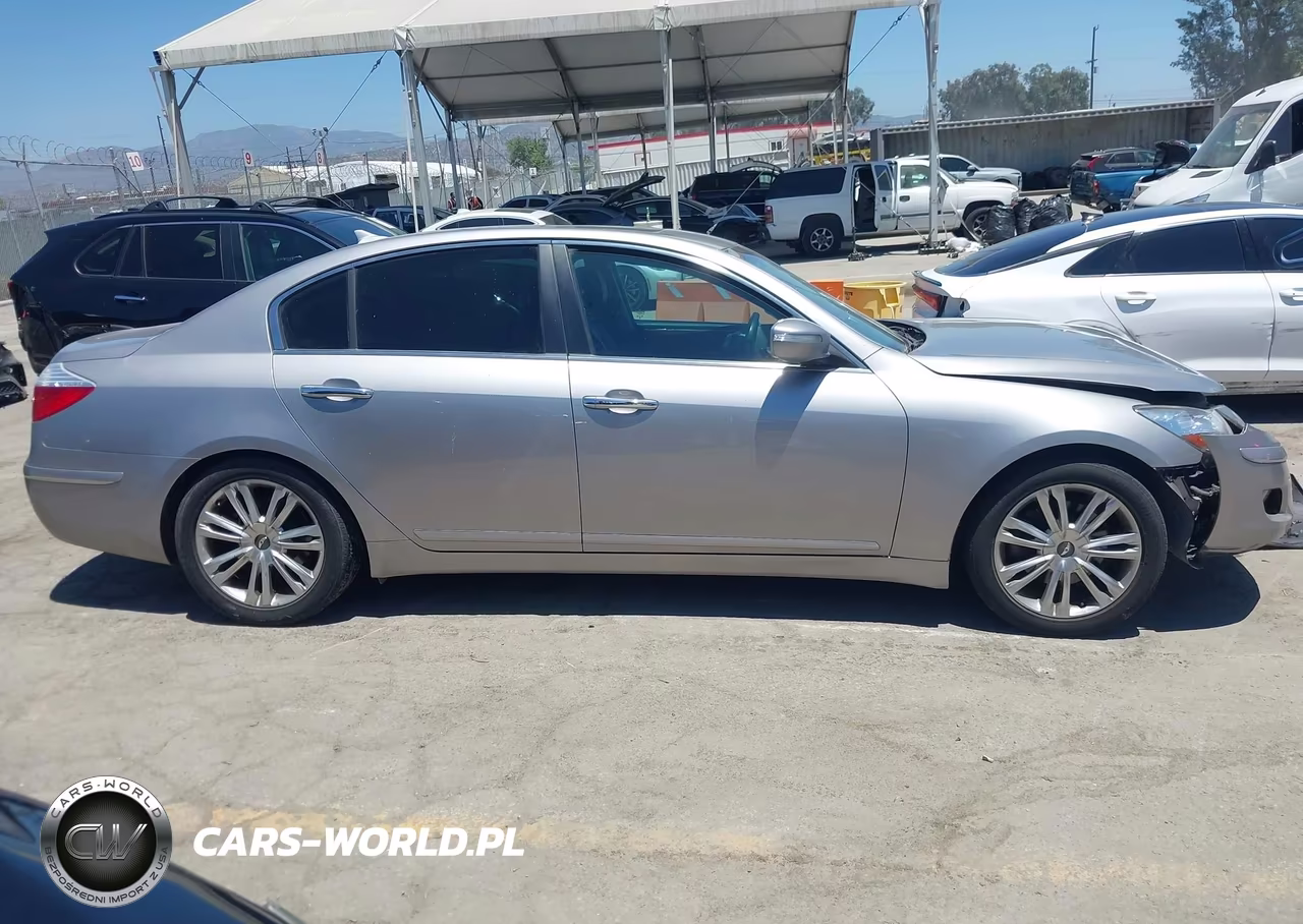 2011 Hyundai Genesis 3.8 VIN:KMHGC4DE0BU140401 - 13