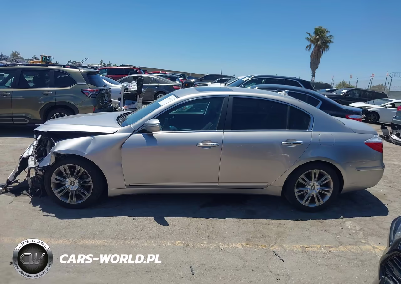 2011 Hyundai Genesis 3.8 VIN:KMHGC4DE0BU140401 - 14