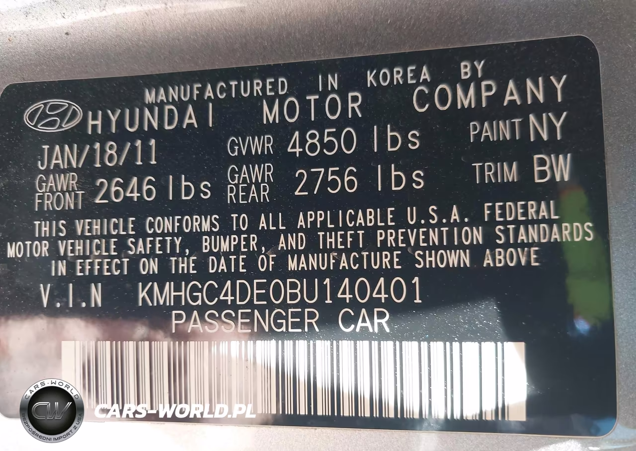 2011 Hyundai Genesis 3.8 VIN:KMHGC4DE0BU140401 - 9